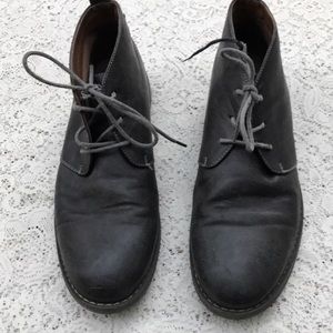 R2 mens grey vegan chukka boots size 11 M